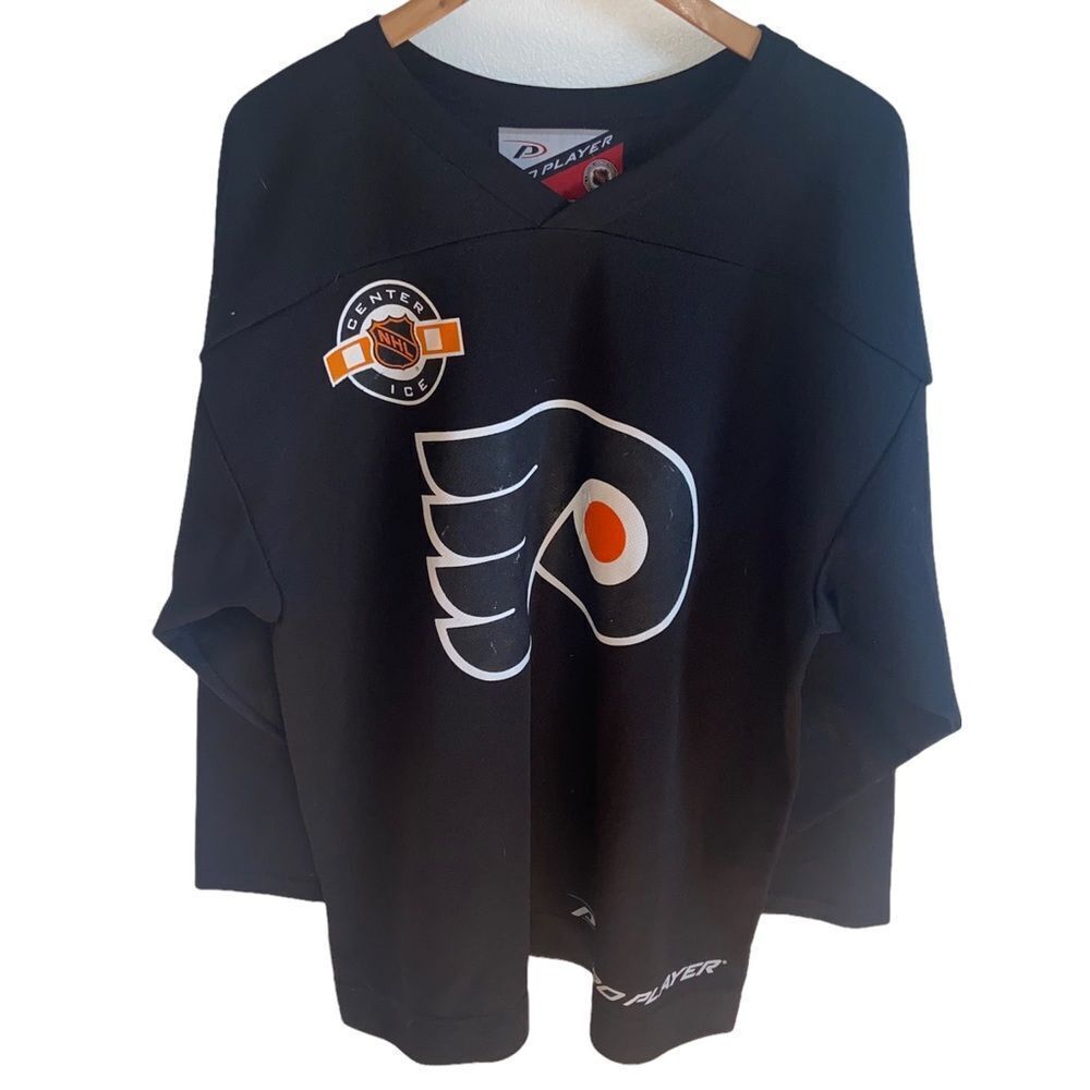 Pro Player NHL Philadelphia Flyers Replica Jersey